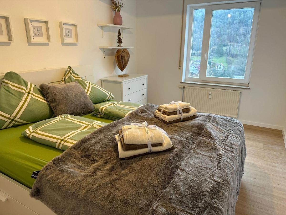 Schwarzwald Maedl Apartment Bad Wildbad Bagian luar foto