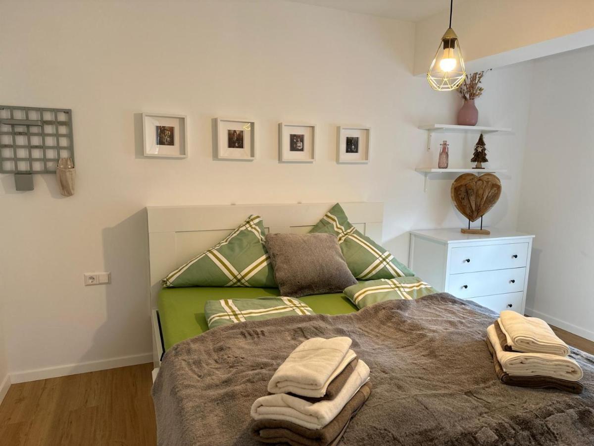 Schwarzwald Maedl Apartment Bad Wildbad Bagian luar foto