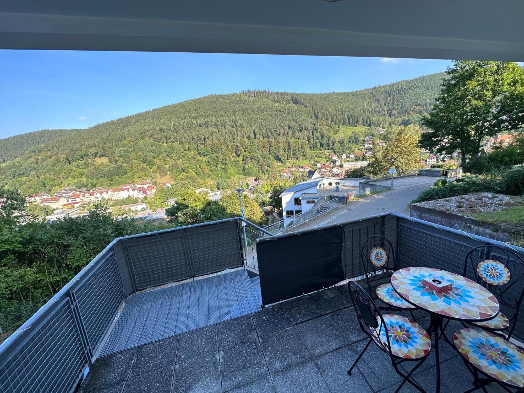 Schwarzwald Maedl Apartment Bad Wildbad Bagian luar foto